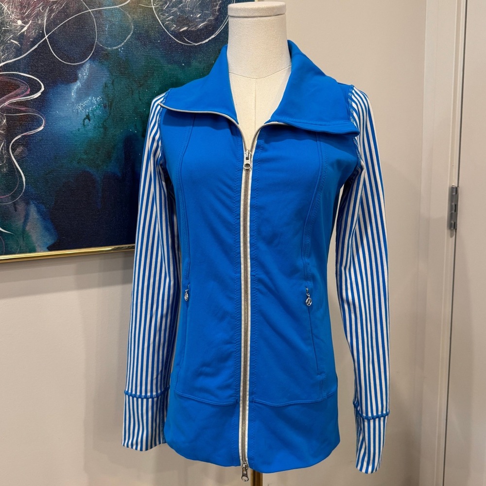 Y2K Lululemon Blue Striped Sleeve Full Zip Athletic Jacket Athleisure Size 4 EUC